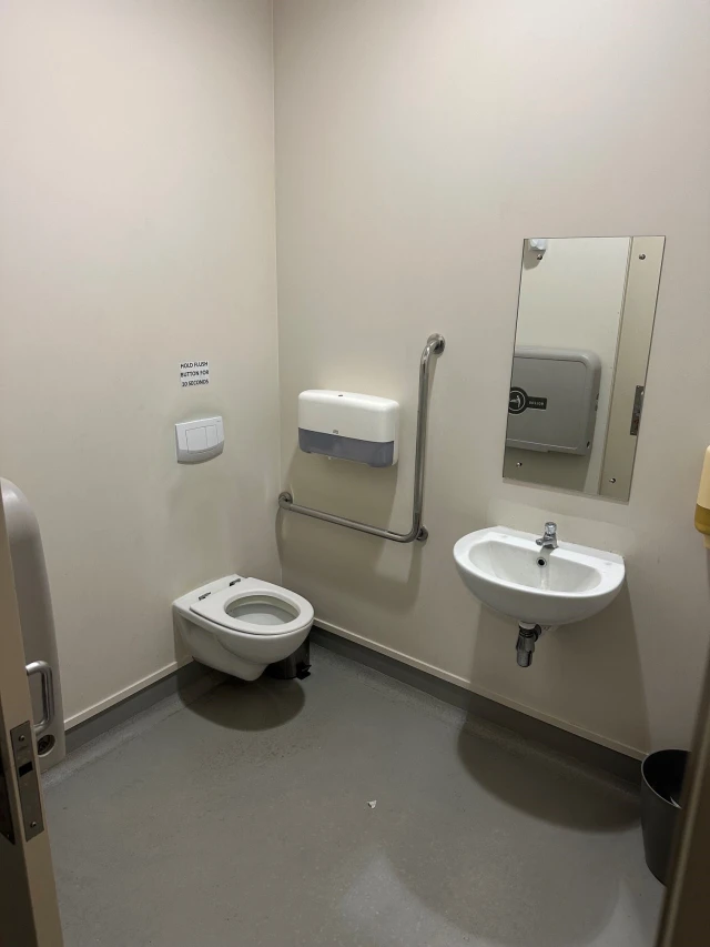 The accessible toilet at Kauri Museum.